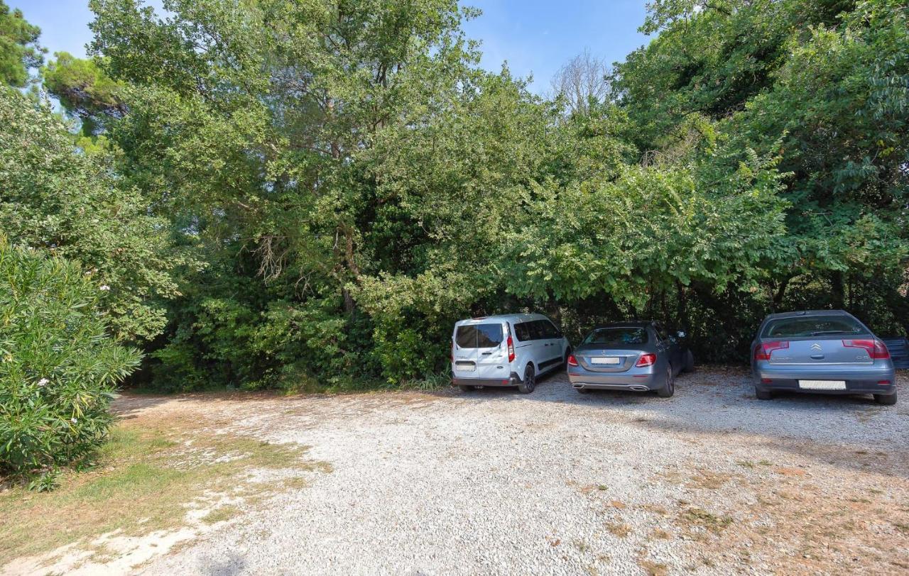St. Becic Apartment Porec Bagian luar foto